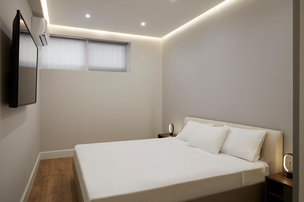Central & Comfy Apartment 2Mins Walking From Metro Афины Экстерьер фото